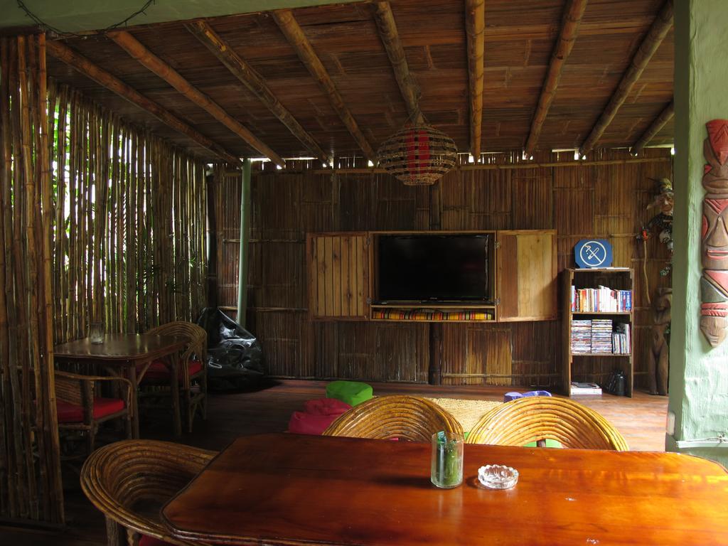 Hostal Mamacucha Montanita Exterior photo